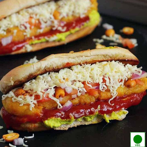 Saucy Veg Hot Dog